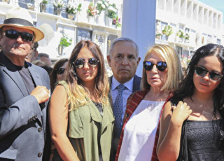 mohedano-rocio-flores.png