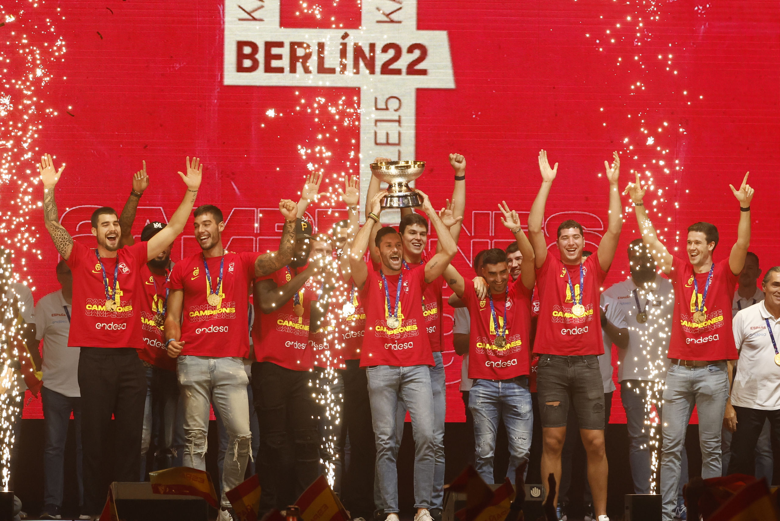 La selección española celebra el Eurobasket en Madrid por todo lo alto