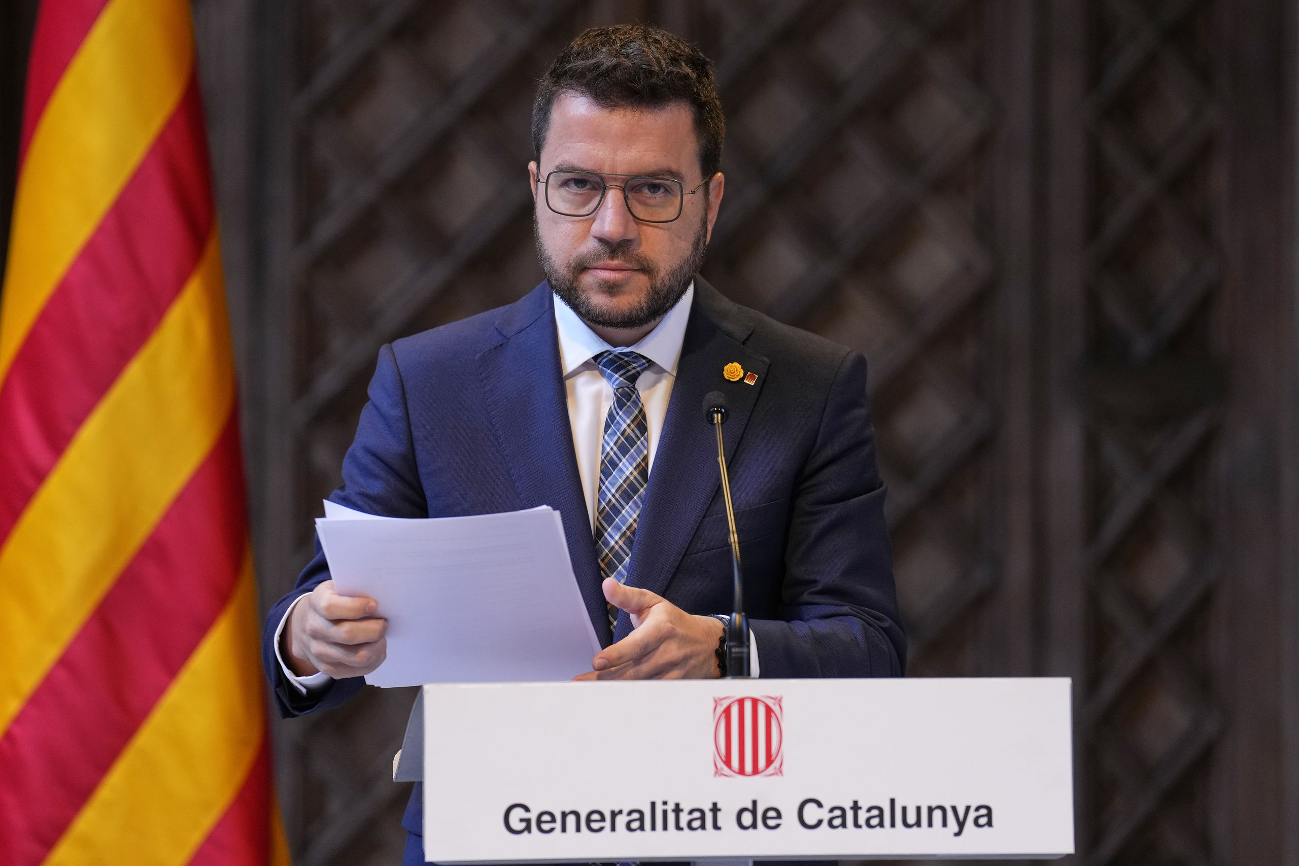 Tertulia de Dieter: El PSOE claudica ante el separatismo