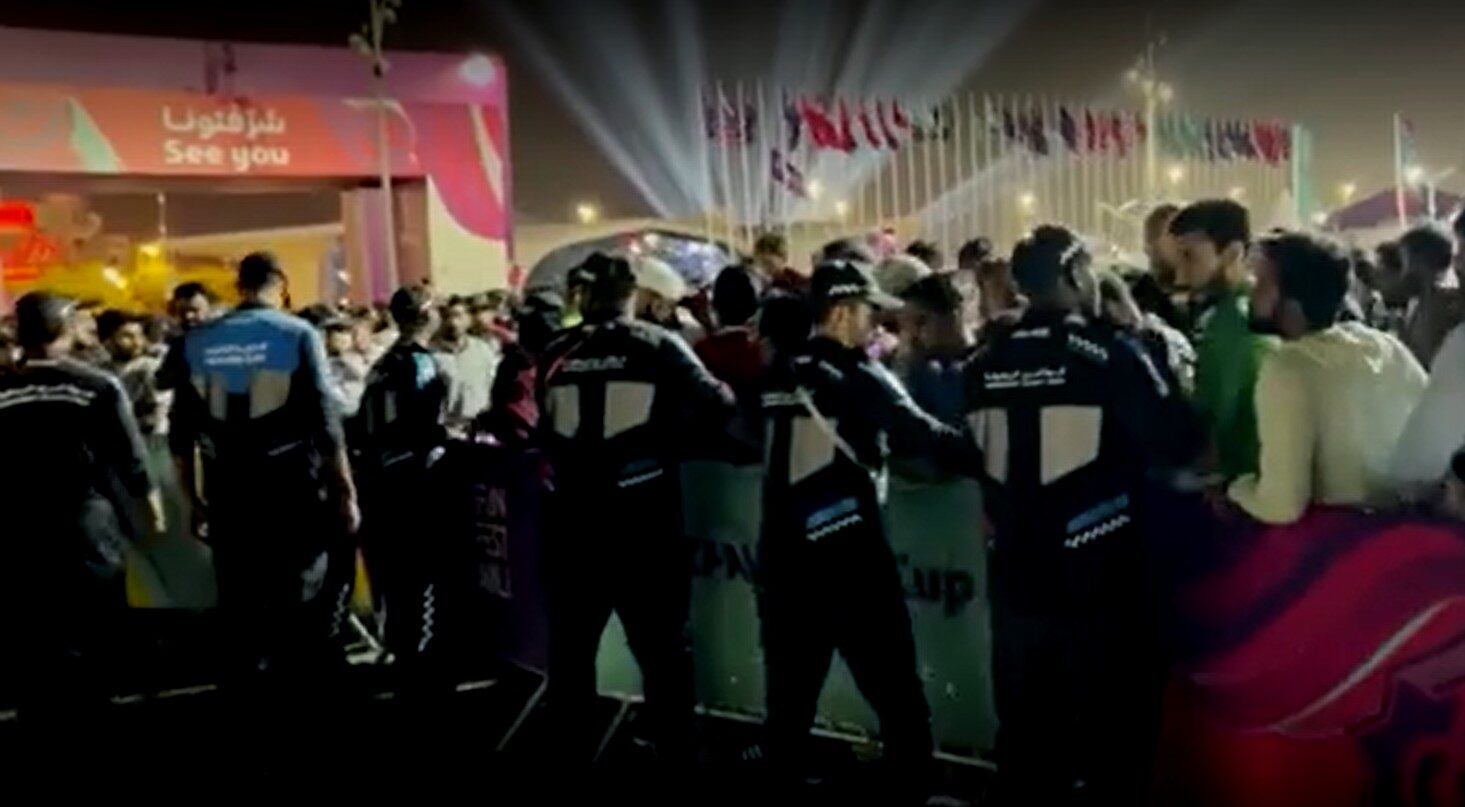 Caos en la 'fan zone' de Doha en la jornada inaugural del Mundial