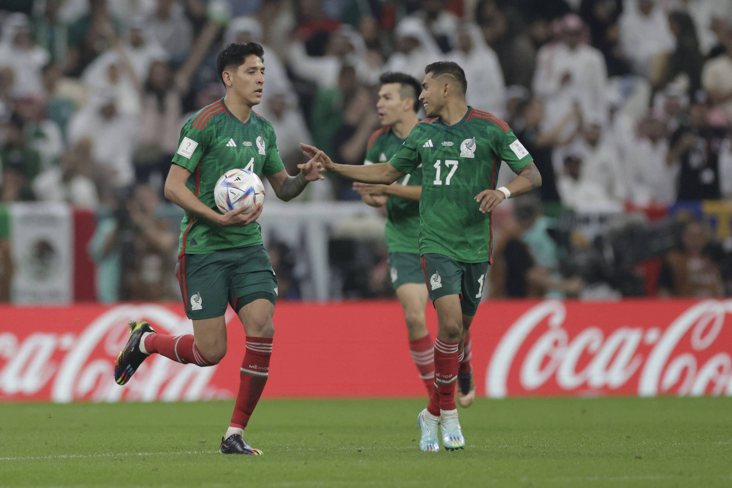 México vence a Arabia Saudí pero dice adiós al Mundial (1-2)