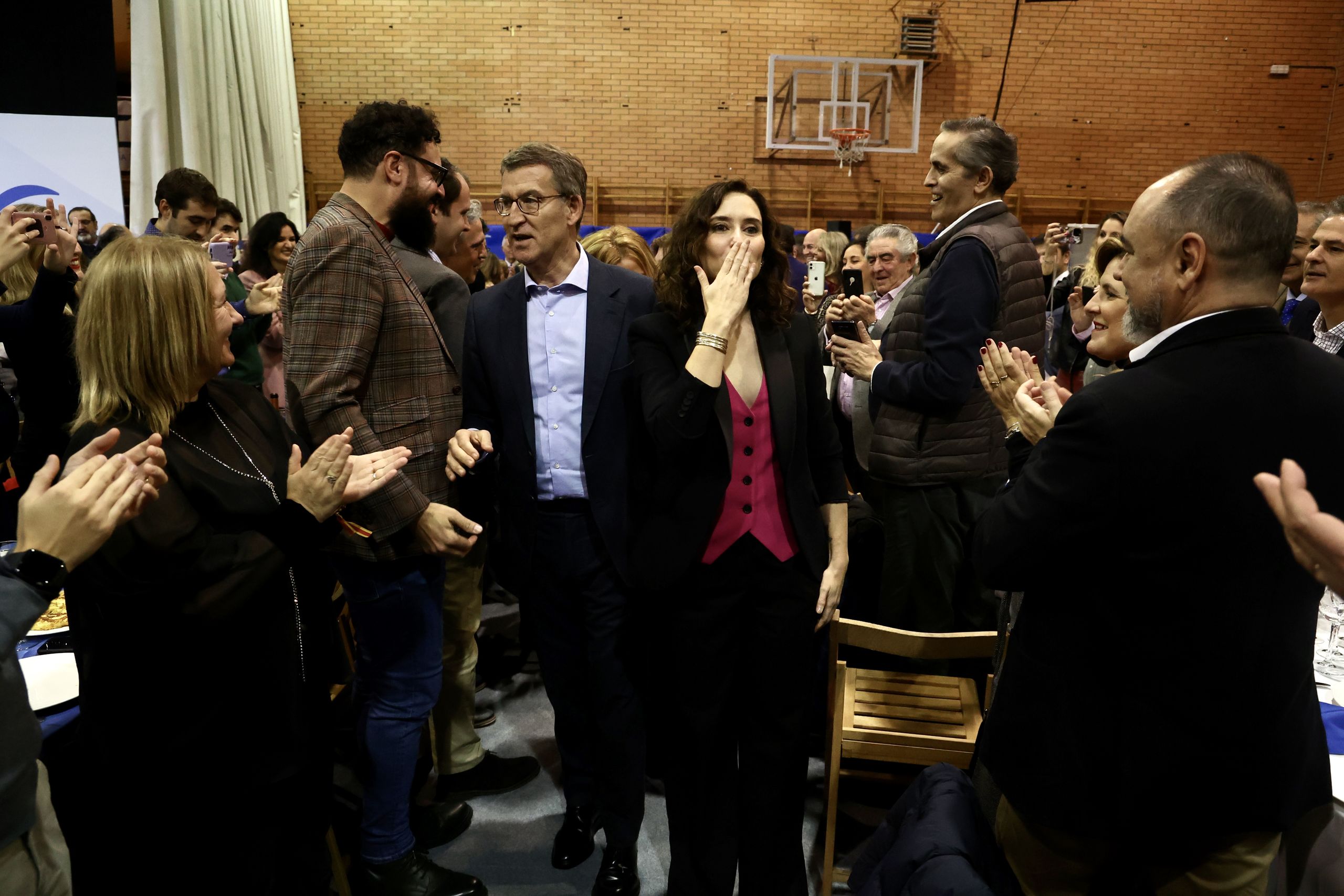 Feijóo y Ayuso cierran filas en contra de la moción de censura a Sánchez