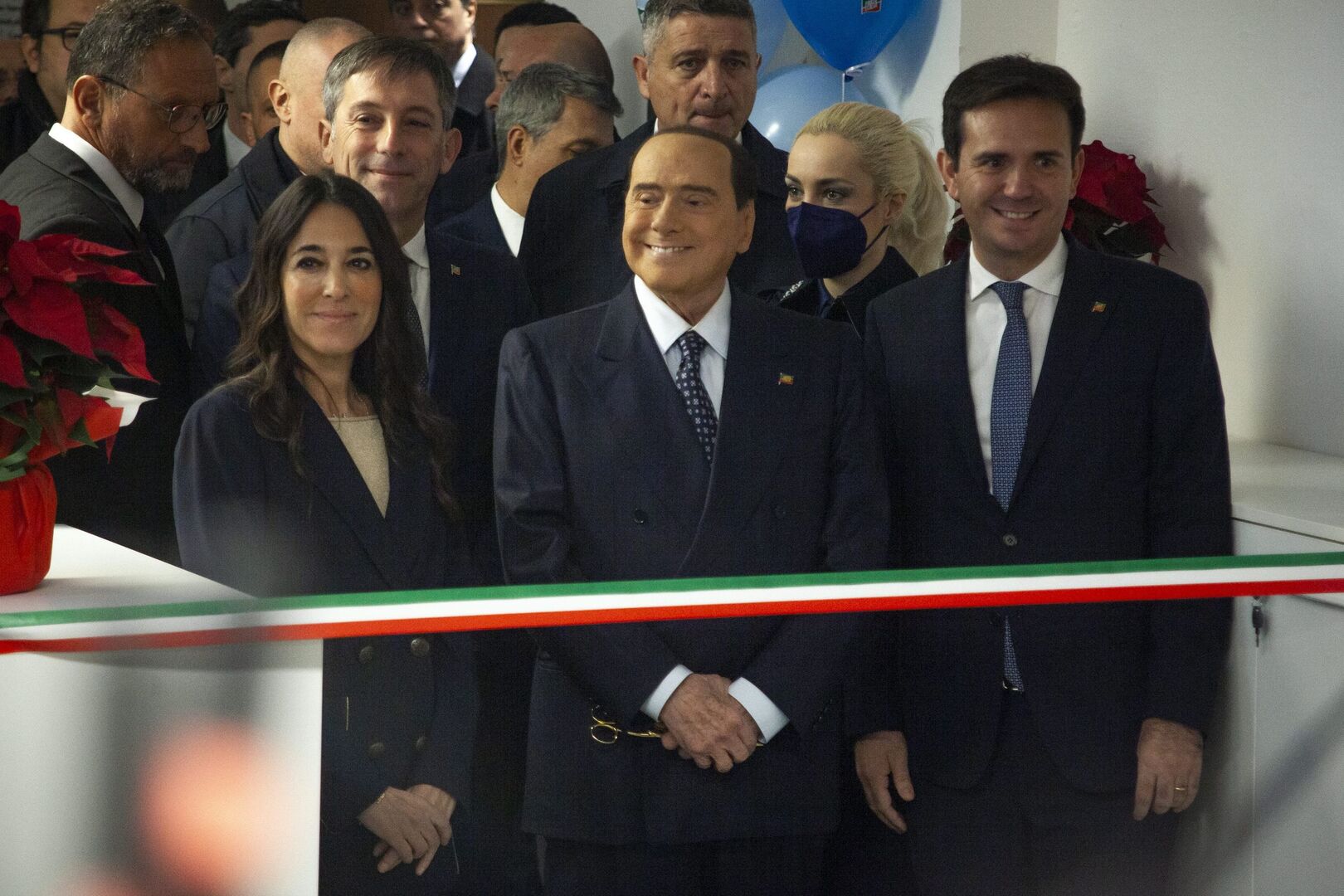 Berlusconi promete a su equipo un autobús lleno de prostitutas