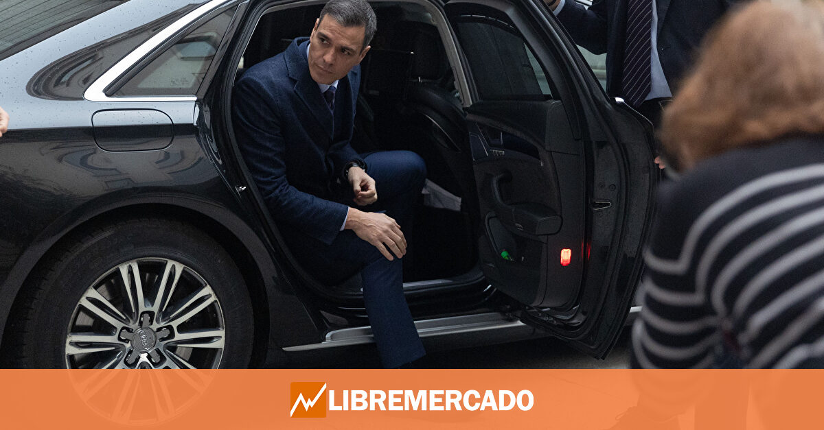 Sánchez amplía la plantilla con 66 nuevos chóferes para altos cargos: ya son 900 en total