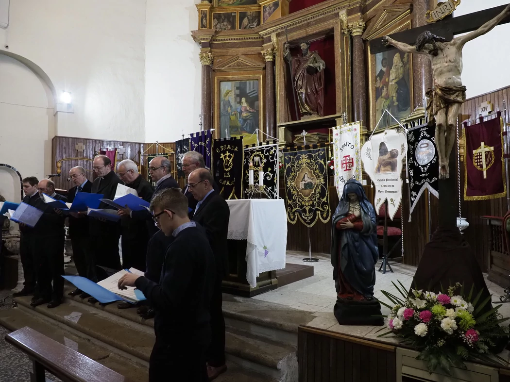 20 Semanas Santas de España que ver y que son fiesta de interés Turístico Internacional  Pregon-de-semana-santa-2017-medina-del-campo-5-4-2017-pregon-de-semana-santa-en-la-iglesia-de.jpg