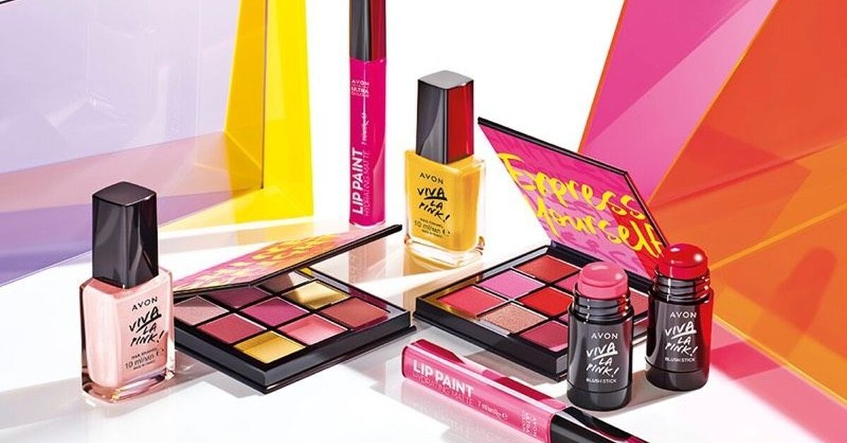 Introducing the new mark. By Avon Makeup Collection!  Juegos de  maquillaje, Maquillaje profesional, Maquillaje