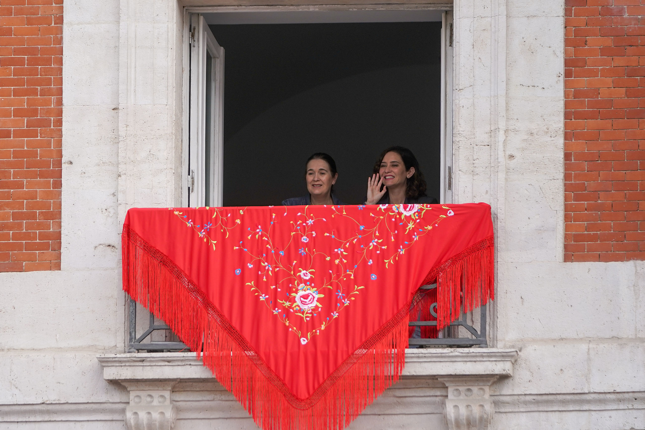 Ayuso, en la recreación histórica de la defensa del cuartel de