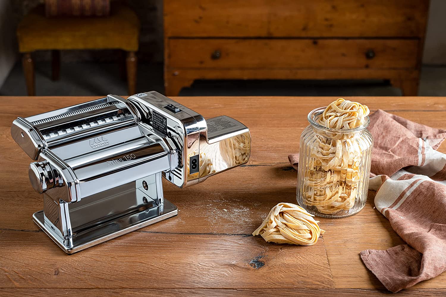 Las 5 mejores máquinas manuales para hacer pasta casera y disfrutar de unos  espaguetis o tallarines al mejor precio