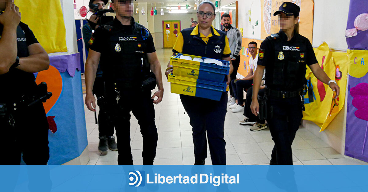  Me robó las elecciones : un exalcalde de Cantabria acusa a Leire Díez de amañar el voto por correo