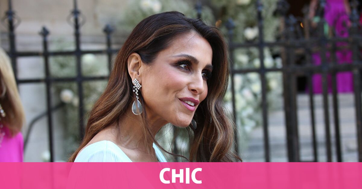 Paloma Cuevas Posa En Redes En Bikini paloma-cuevas-posa-en-redes-en-bikini