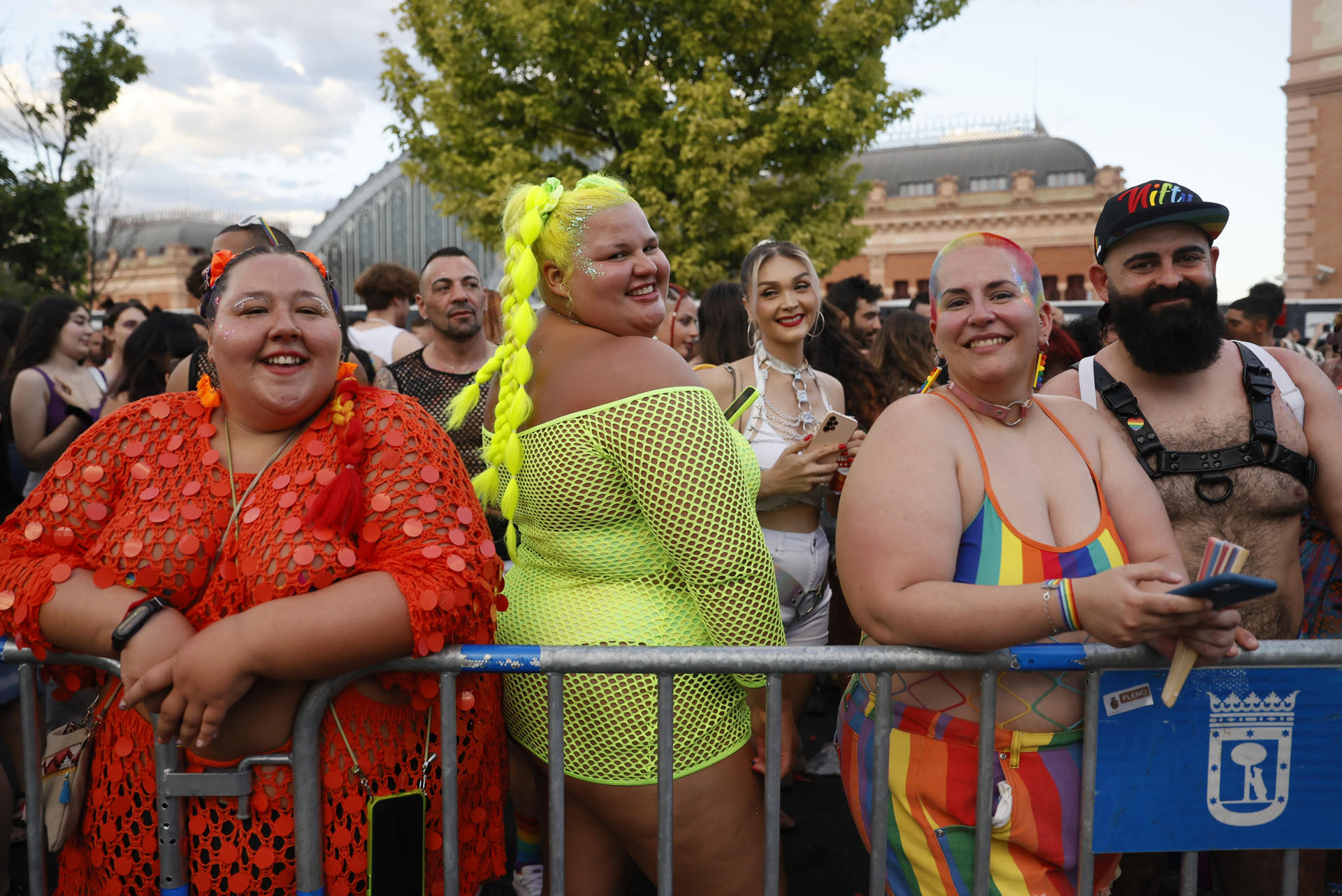 Las imágenes de la multitudinaria marcha del Orgullo 2023 en Madrid ...