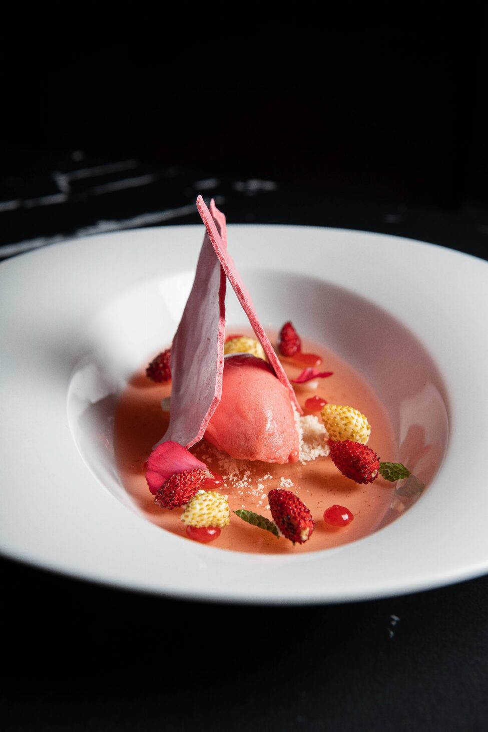 QÚ, el nuevo restaurante de Mario Sandoval en el exclusivo JW Marriott ...