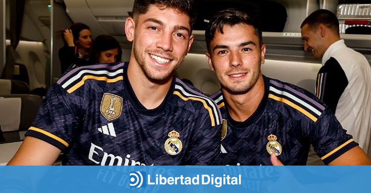Real Madrid kick off the tour by unveiling their second kit Archysport