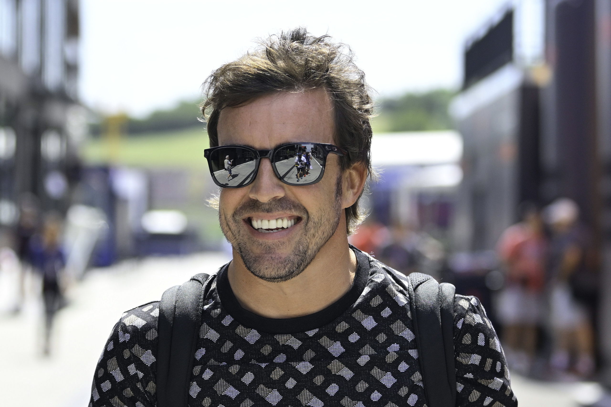 Bombazo en el Gran Circo: Piastri afirma con rotundidad que Fernando Alonso fichará por Mercedes