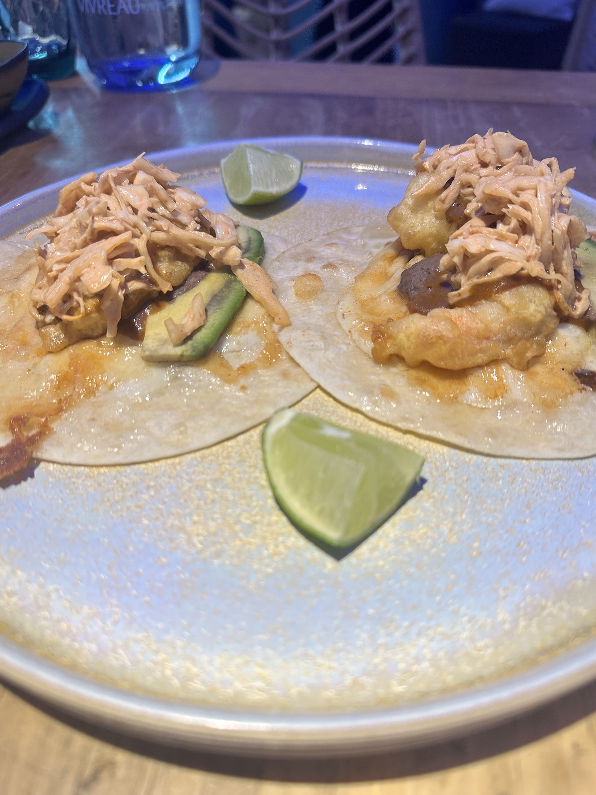 Los mejores antojos de la comica mexicana con ambientazo de DJ's en