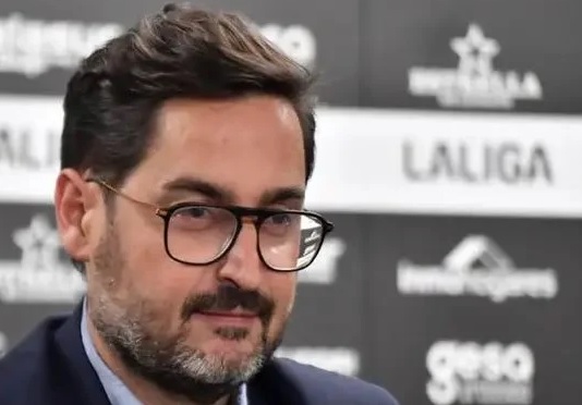 Paco Belmonte, presidente del Cartagena, explota contra un periodista: "Eres un payaso y un idiota"
