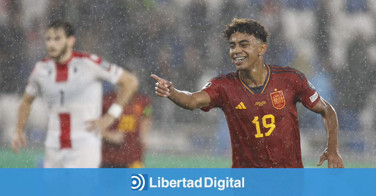 Lamine Yamal, debutante y goleador más joven de la selección