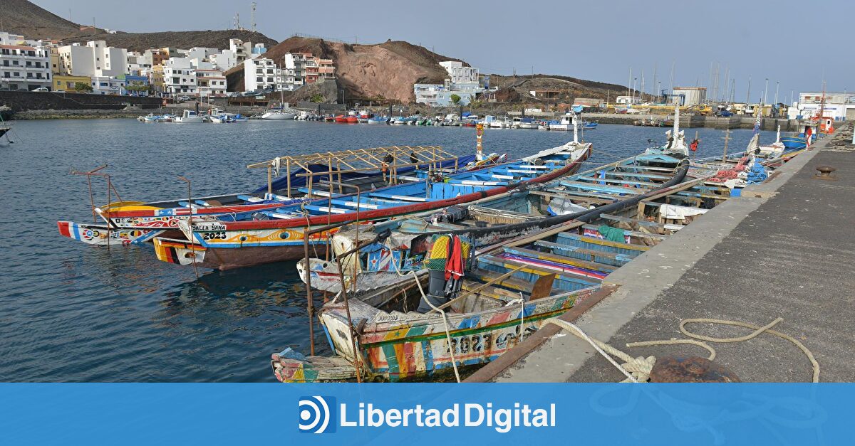 Detenidos 19 inmigrantes por torturar y arrojar al mar a 50 compañeros de patera en Canarias