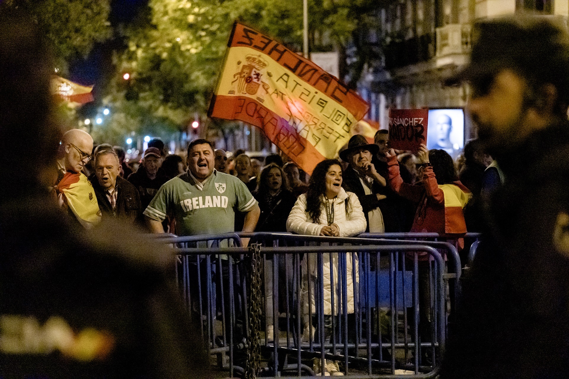 Decimoséptima Protesta Contra Sánchez En La Sede Del Psoe En Ferraz