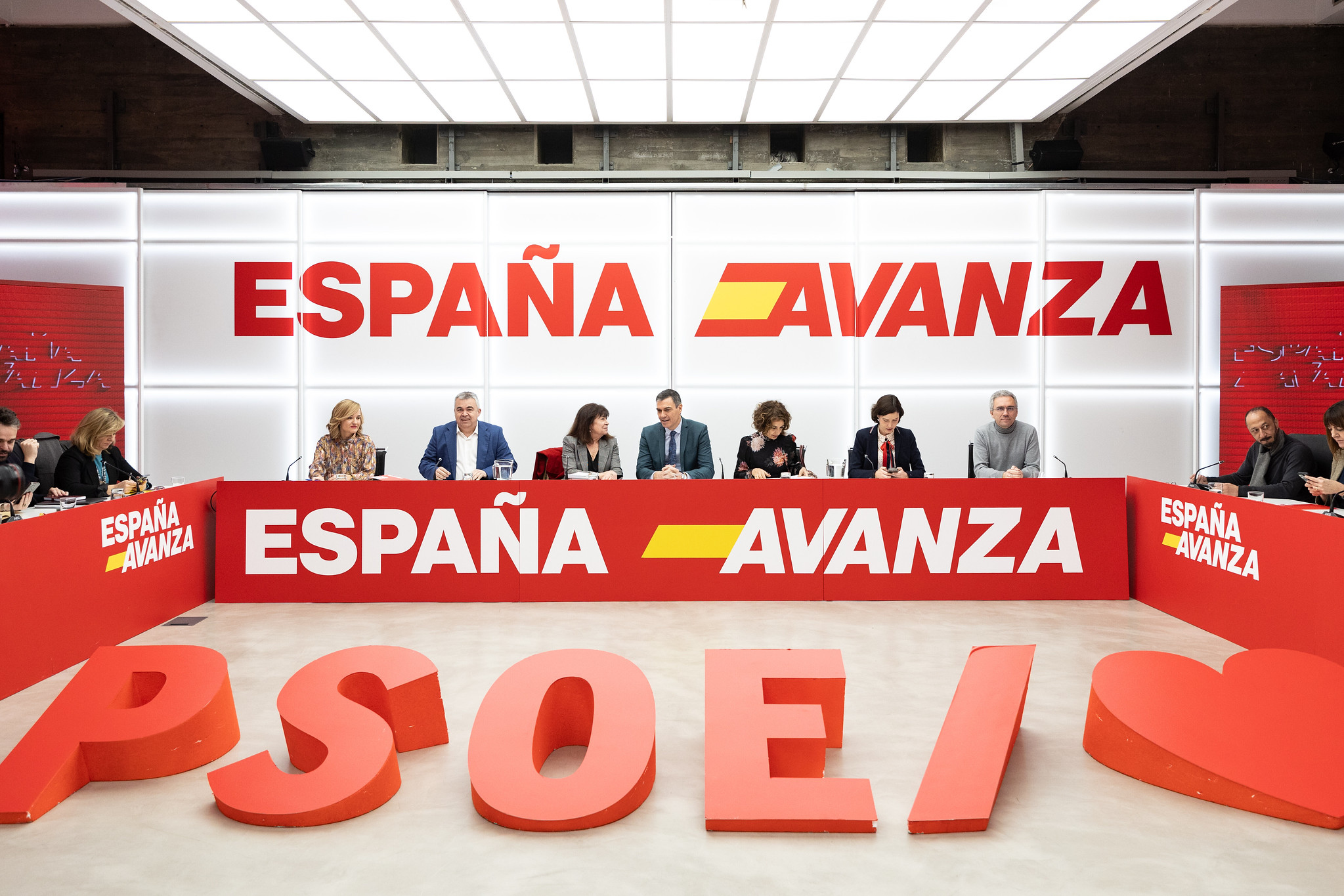 "Los votantes del PSOE", peor que la extrema derecha, son el "peligro real para la democracia"