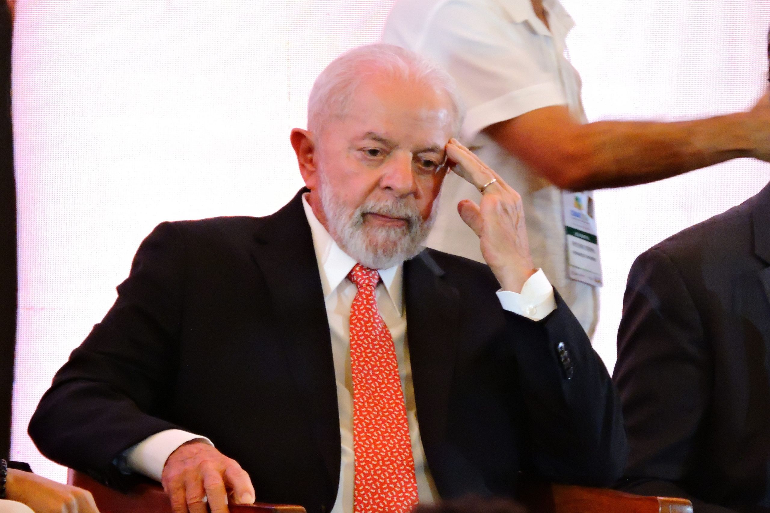 Lula supera todas las marcas de infamia y compara la guerra en Gaza con el Holocausto