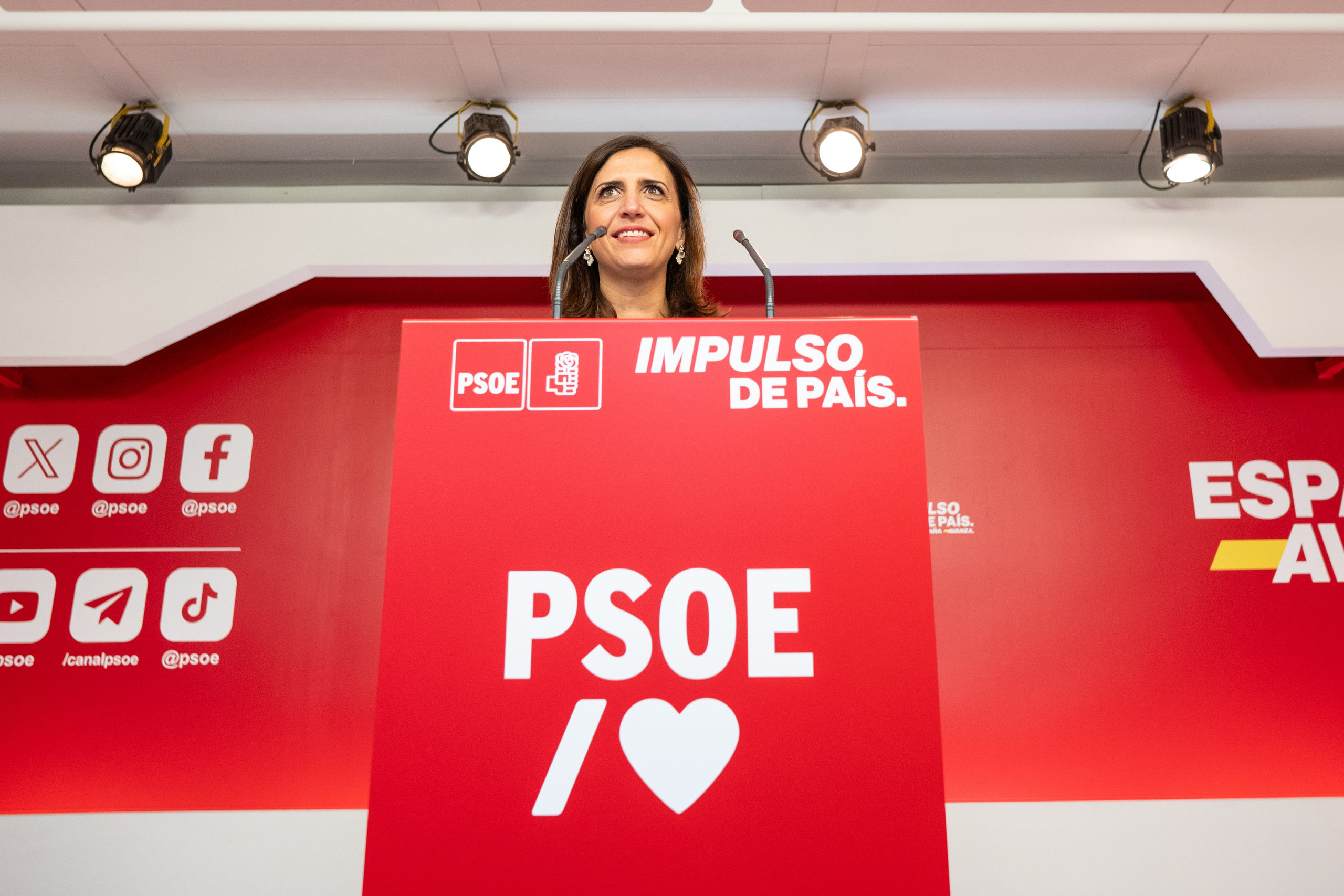 El PSOE exculpa a Armengol "por no estar en el sumario" pero pide ahora explicaciones a Aznar por el caso Koldo