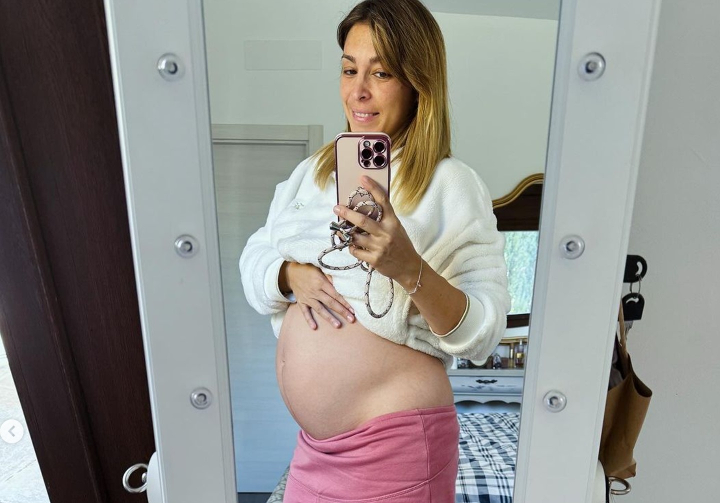 Gisela, madre a los 44 tras un duro embarazo