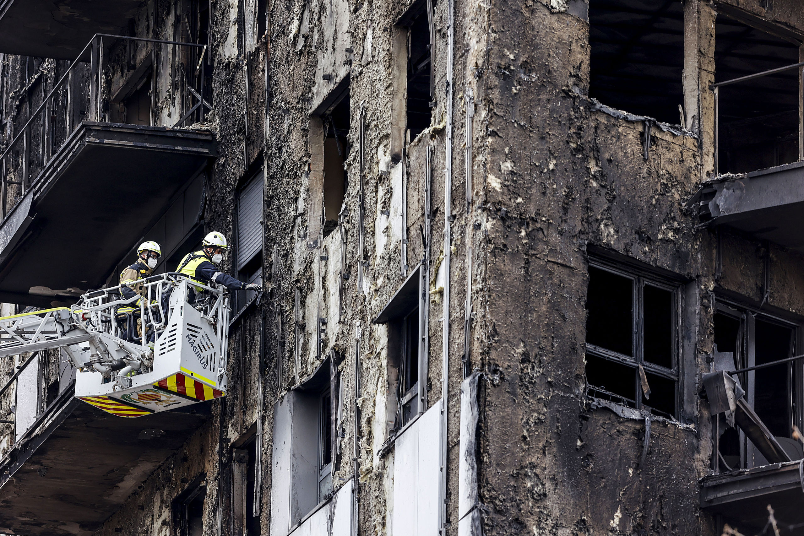 La Audiencia de Valencia confirma el archivo provisional del incendio de Campanar
