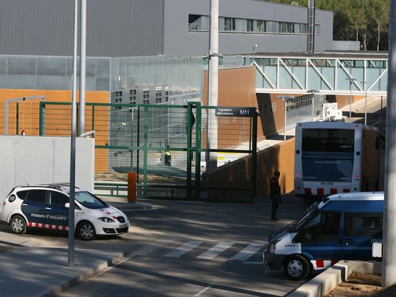 Un preso mata a una cocinera de una cárcel de Tarragona y se suicida