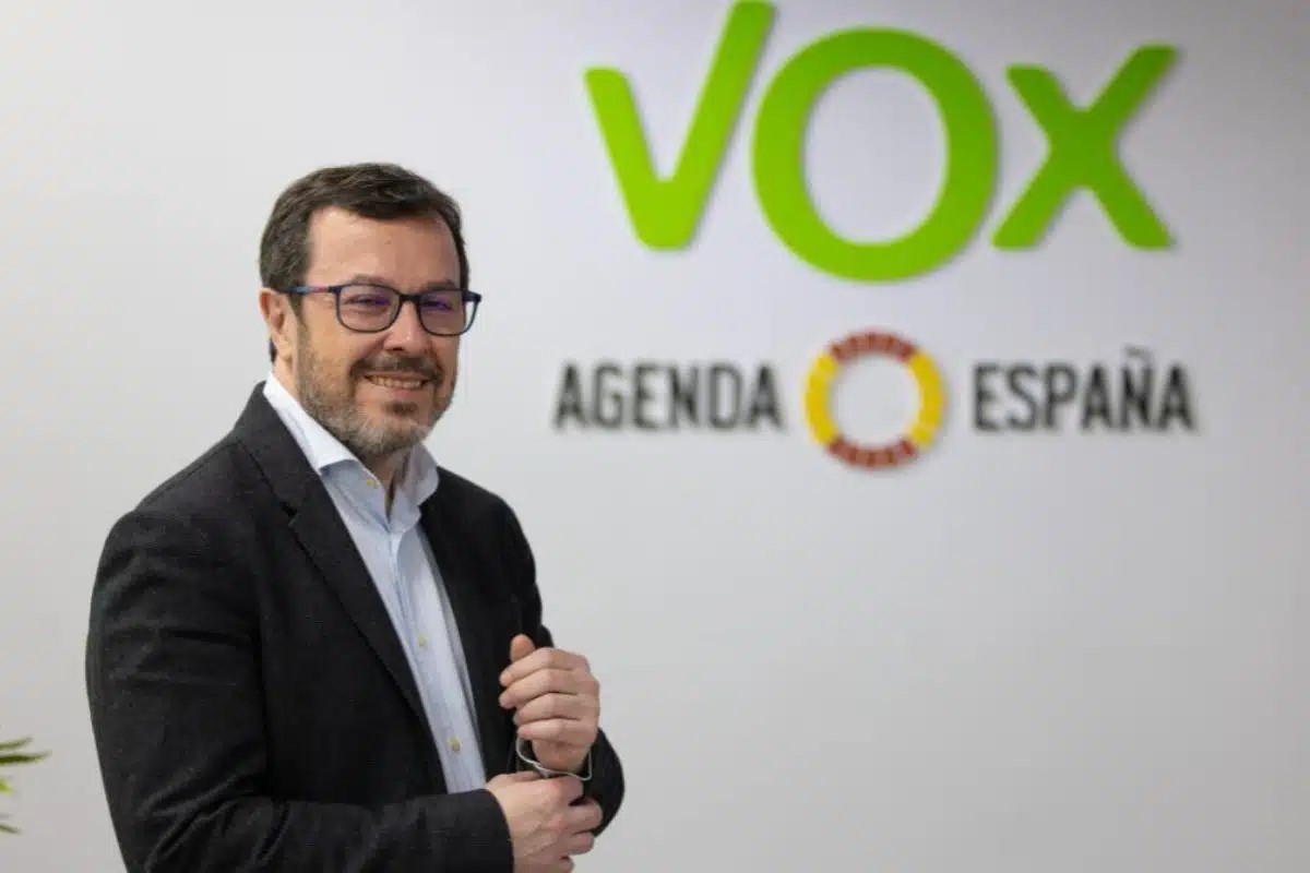 Vox elige como nuevo portavoz nacional al periodista Antonio Fúster, diputado por Madrid y exdirector de La Gaceta