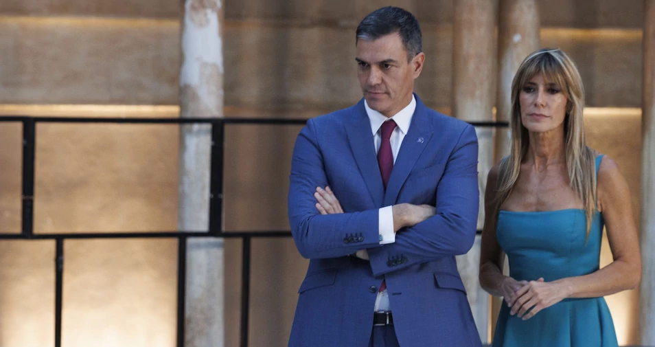 El hermano de Sánchez y la mujer de Sánchez, ojo con ellos - Página 6 Pedro-sanchez-begona-gomez-granada-recorte.jpeg