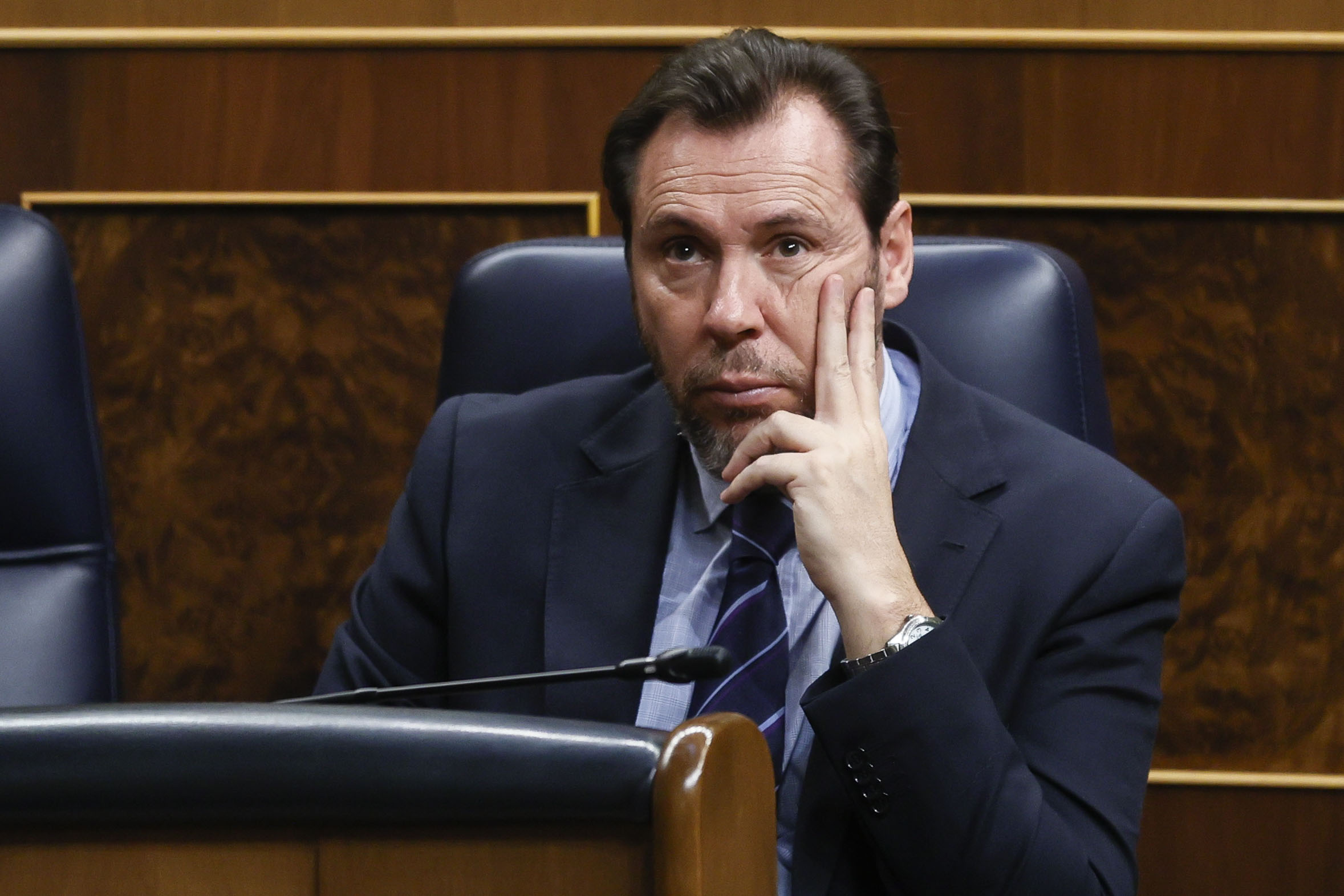 La prensa argentina descubre quién es Óscar Puente: "¿Y este es el ministro de Transporte?"
