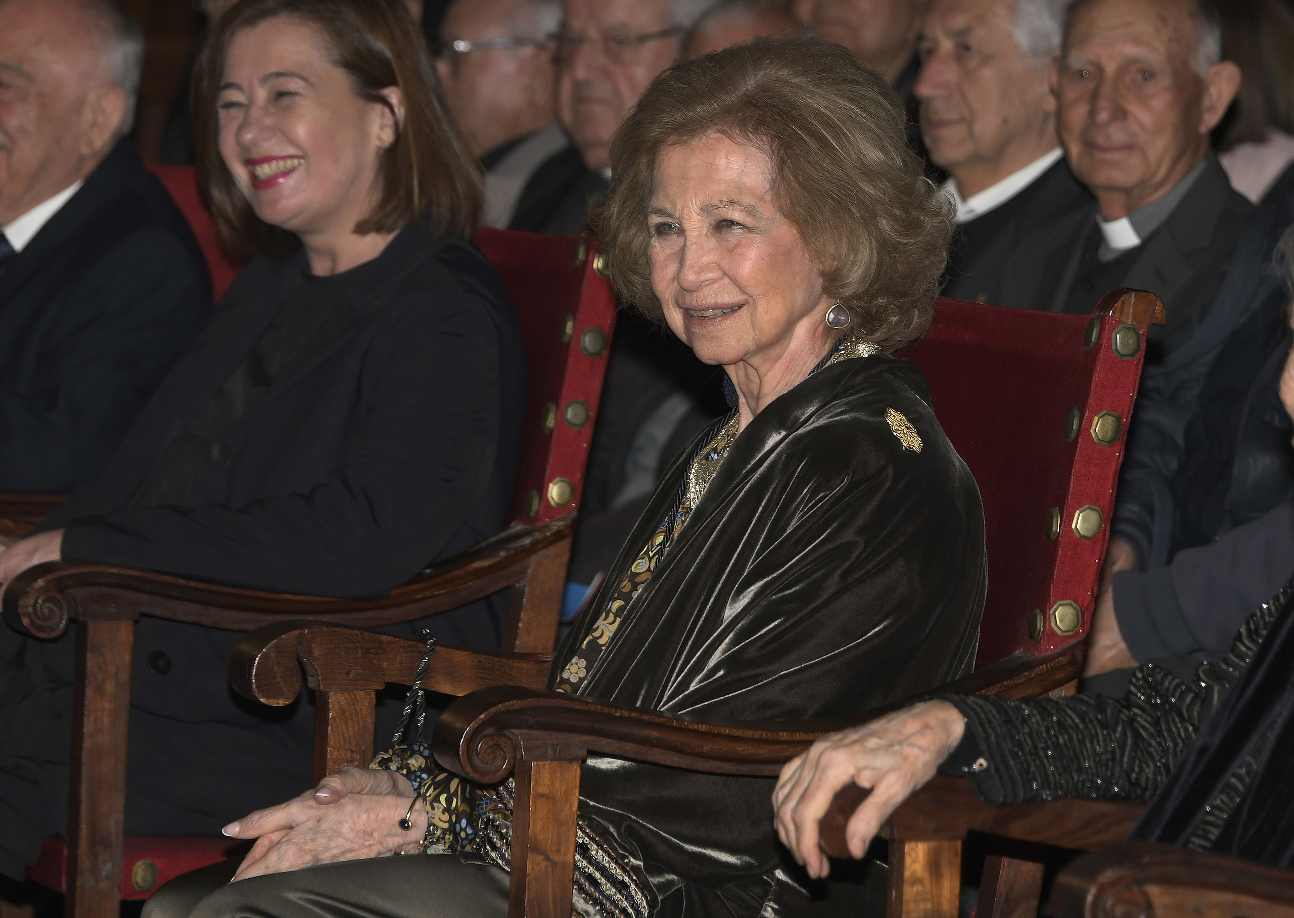 La reina Sofía, ingresada en la Clínica Ruber con evolución "favorable"