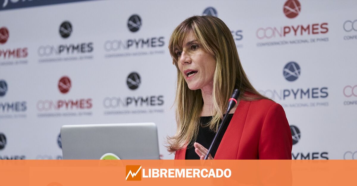 La patronal empresarial que amadrinó Begoña Gómez está a favor de subir el SMI y en contra de bajar impuestos