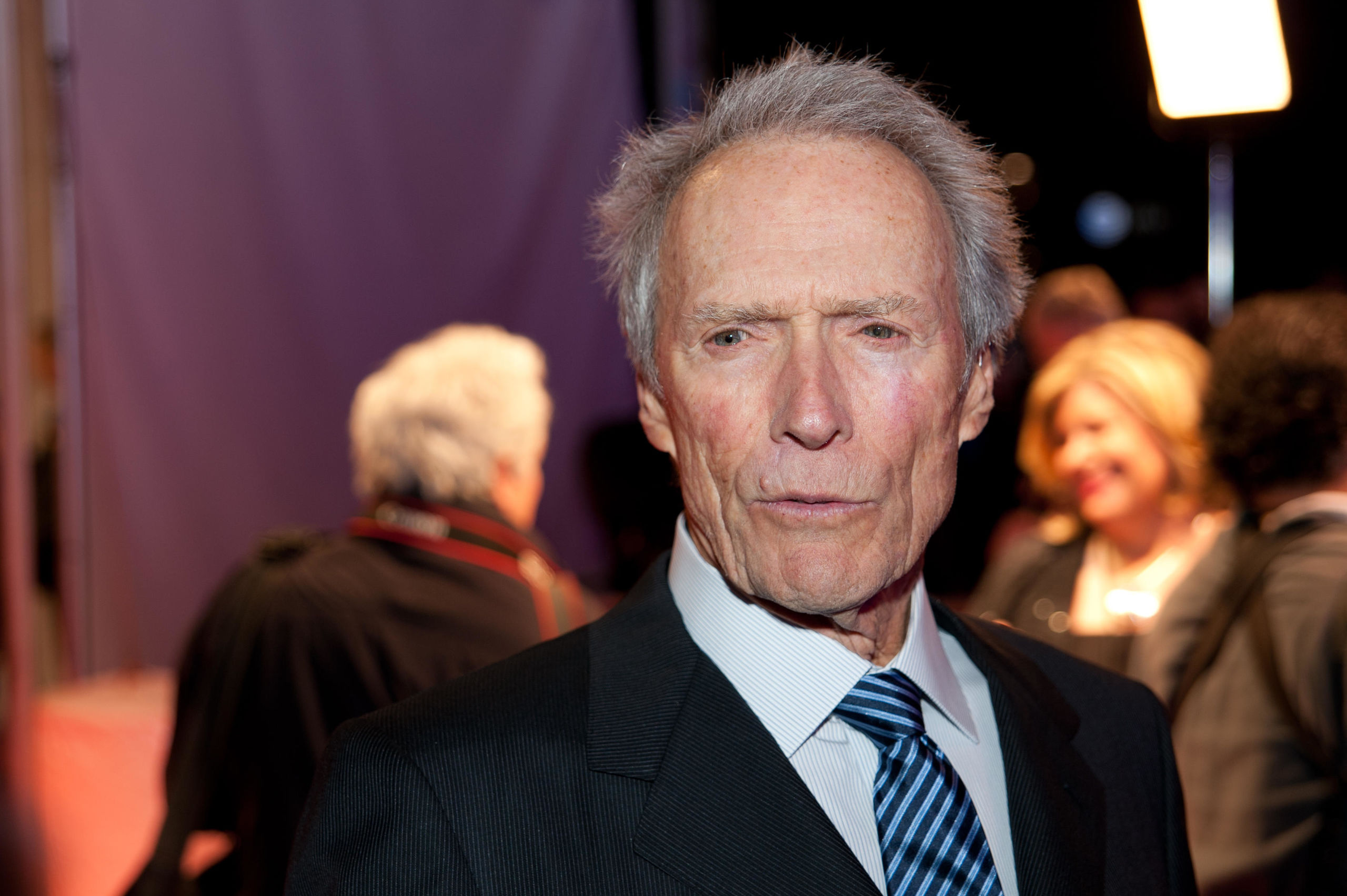 La impactante reaparición de Clint Eastwood, a punto de cumplir 94 años