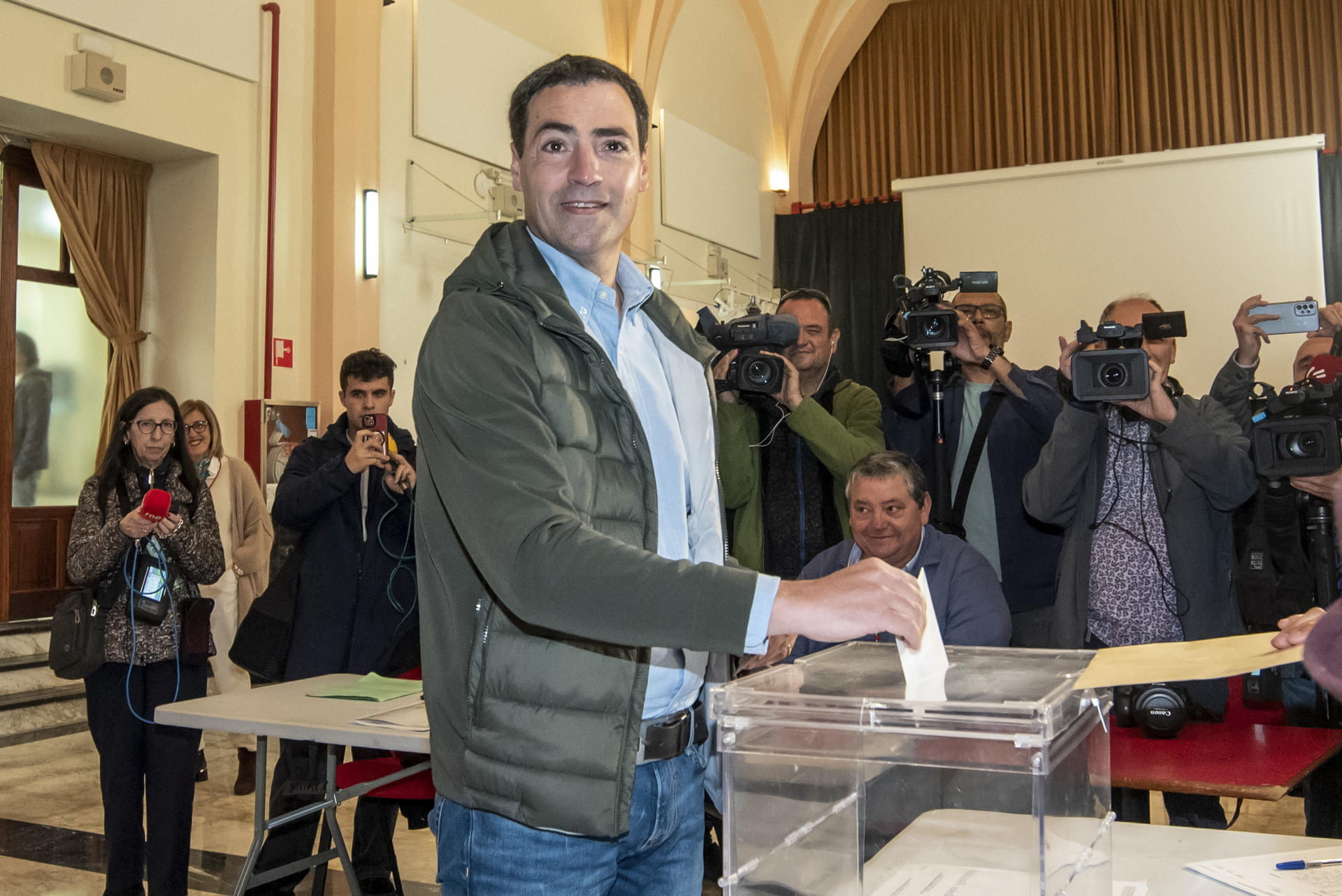 imanol-pradales-pnv-elecciones-vascas-210424.jpg