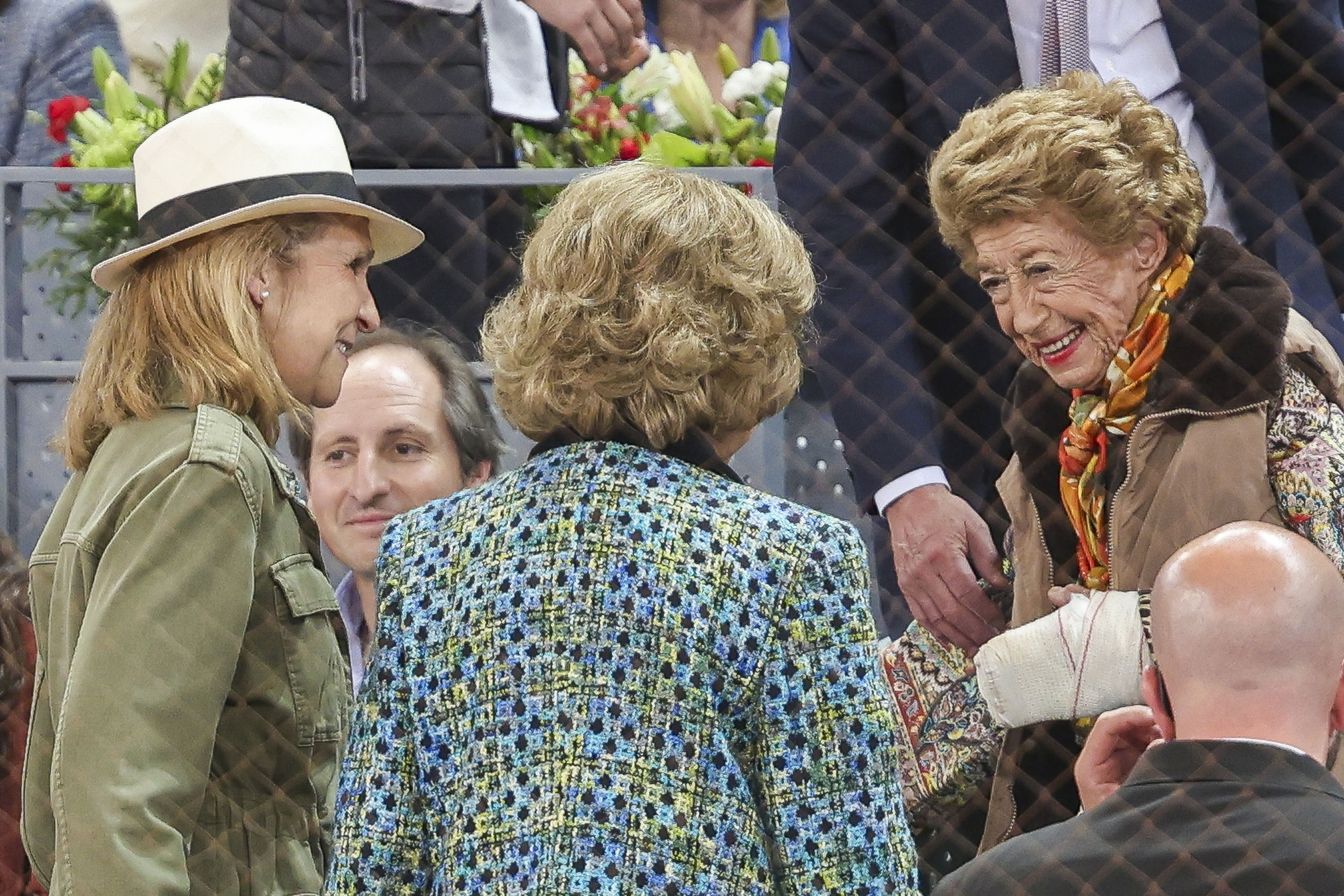 la-reina-sof-a-la-infanta-elena-y-otros-rostros-conocidos-en-la-final