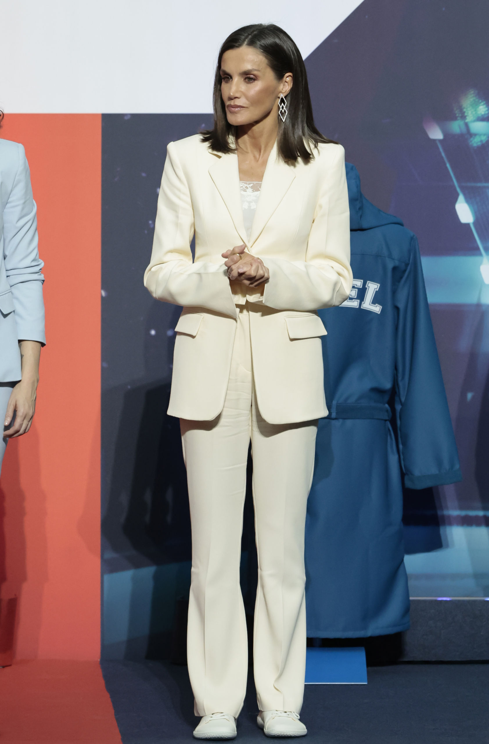 letizia-zapatillas-premio-sm.jpg
