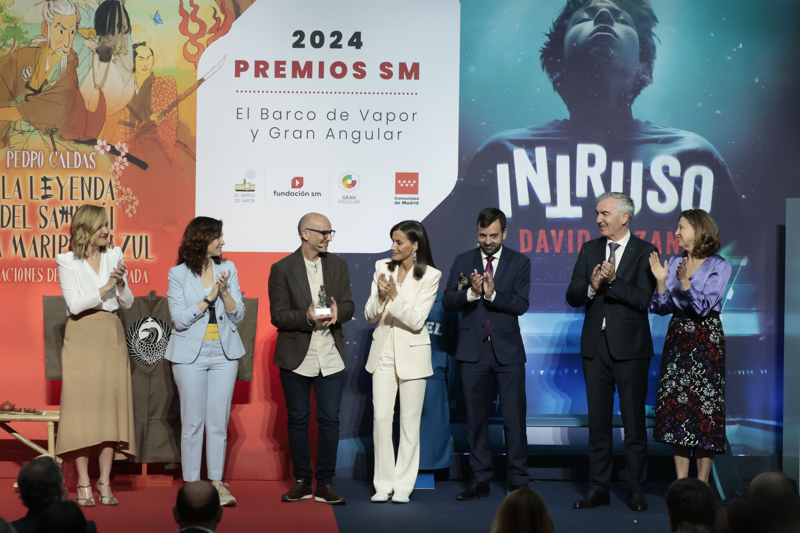 premios-barco-de-vapor-gran-angular-letizia-ayuso.jpg
