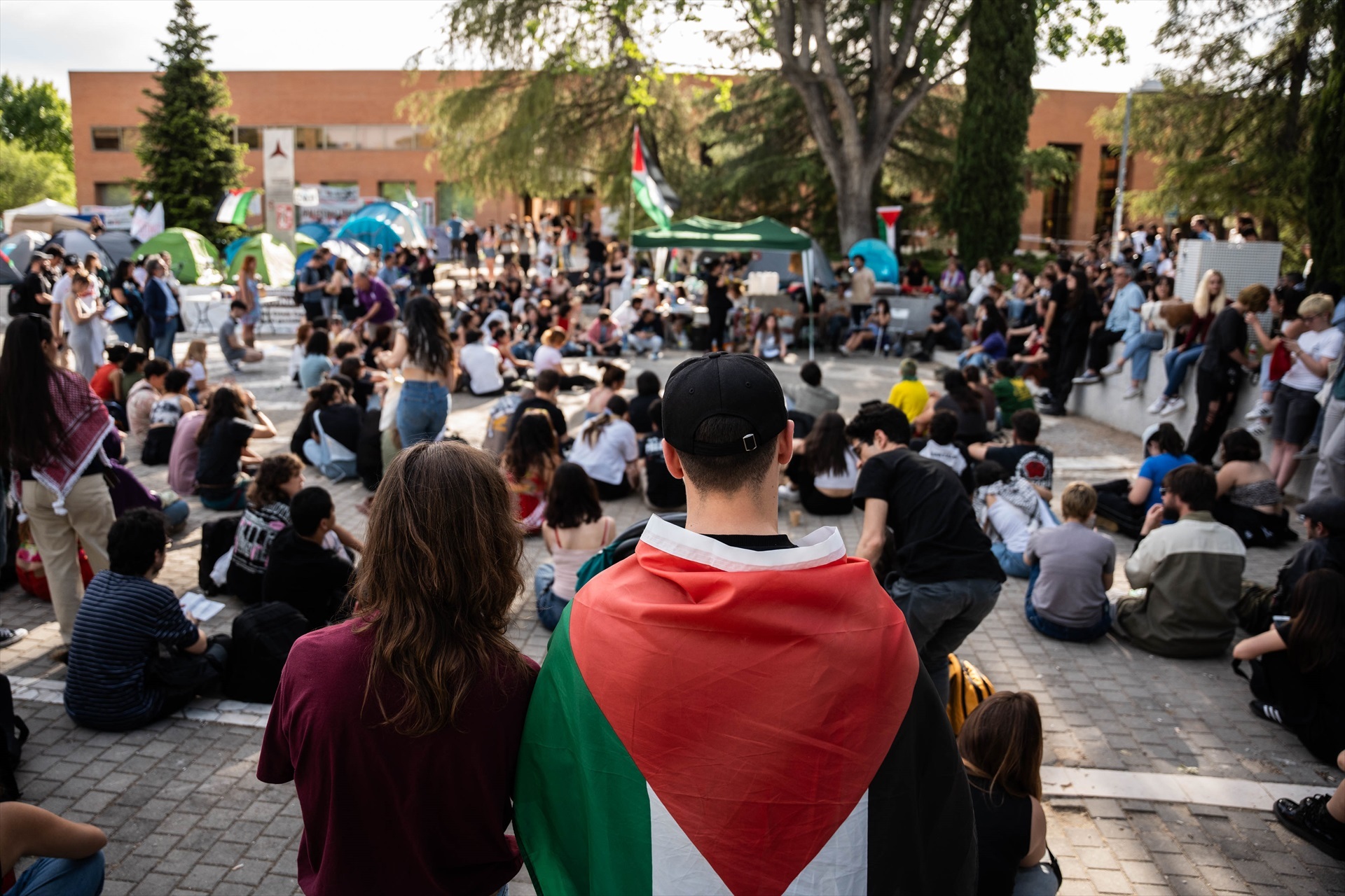 Ambiente "opresivo" contra los judíos en la Universidad española: "Miedo a ir a clase", "insultos" y "escupitajos"
