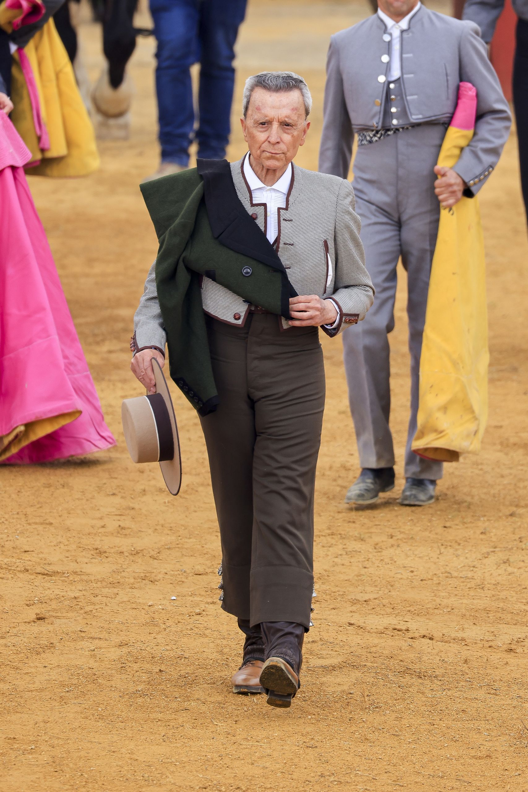 Así fue el triunfal regreso de Ortega Cano a una plaza de toros - Chic