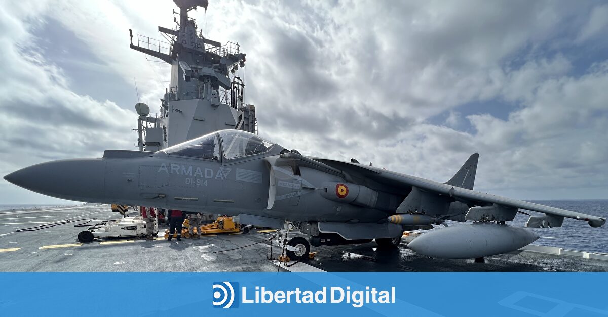 El Juan Carlos I y su grupo de combate parten hacia América para participar en unas maniobras de la Armada de EEUU