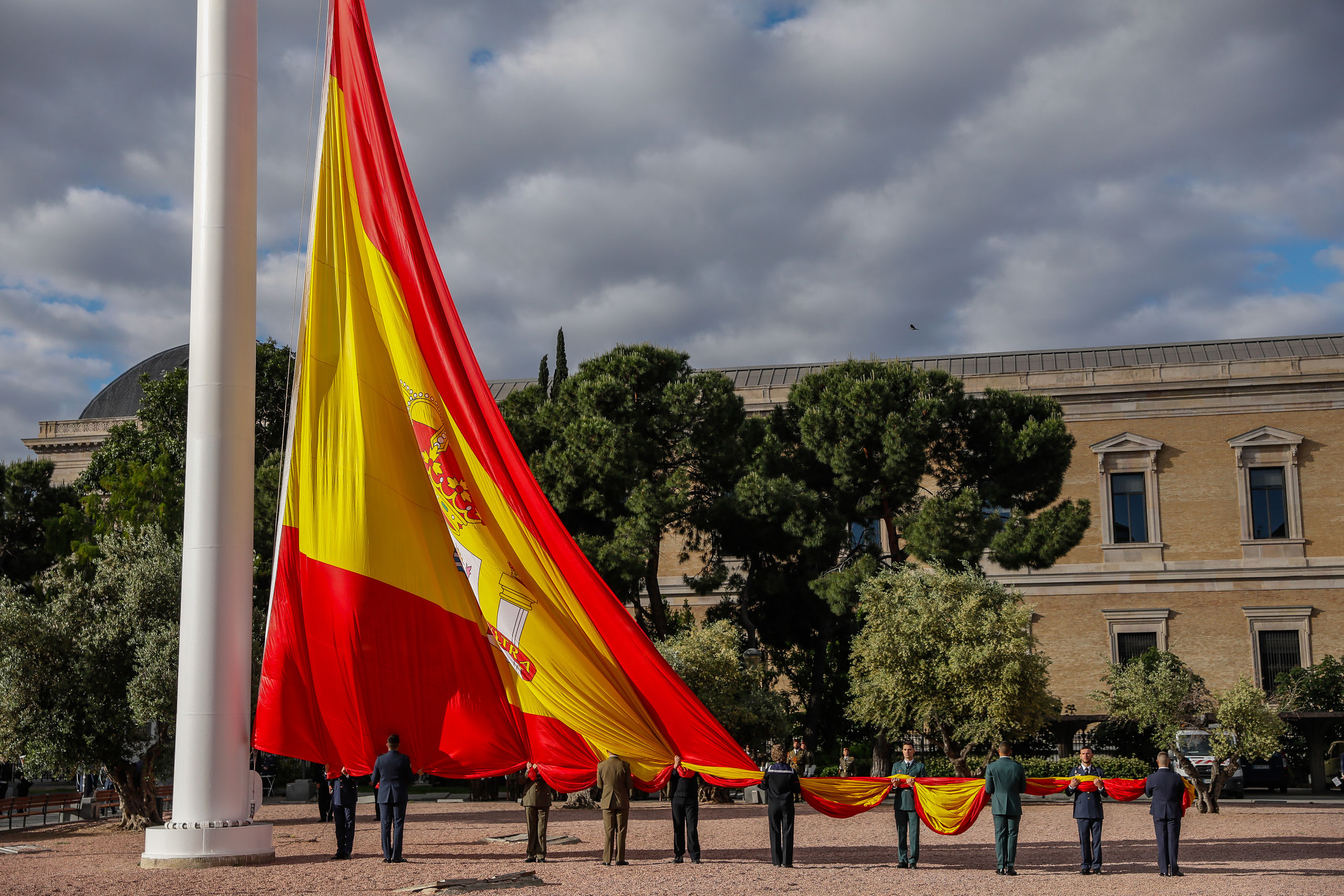 Las mejores fotos de un San Isidro marcado por el plantón de Rita Maestre y la mayoría absoluta de Almeida