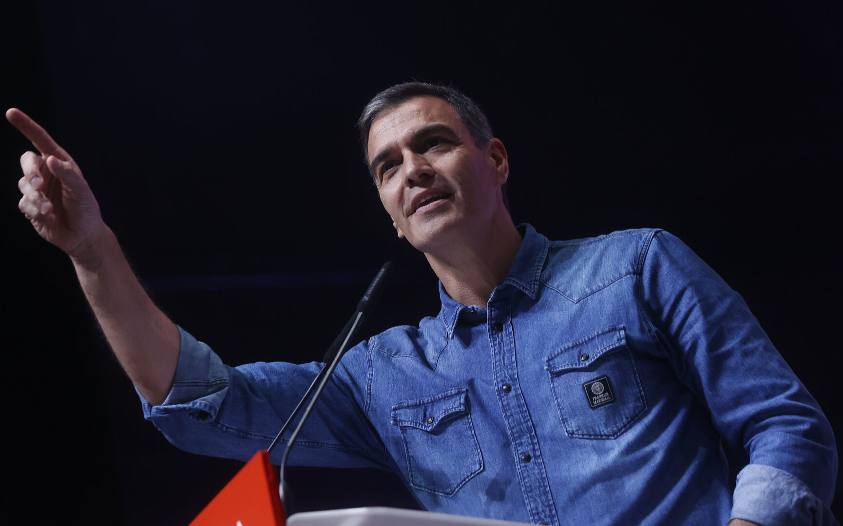 Pedro Sánchez, el asalto a El País y la trama rusa-separatista - Pedro de  Tena - Club de Libertad Digital