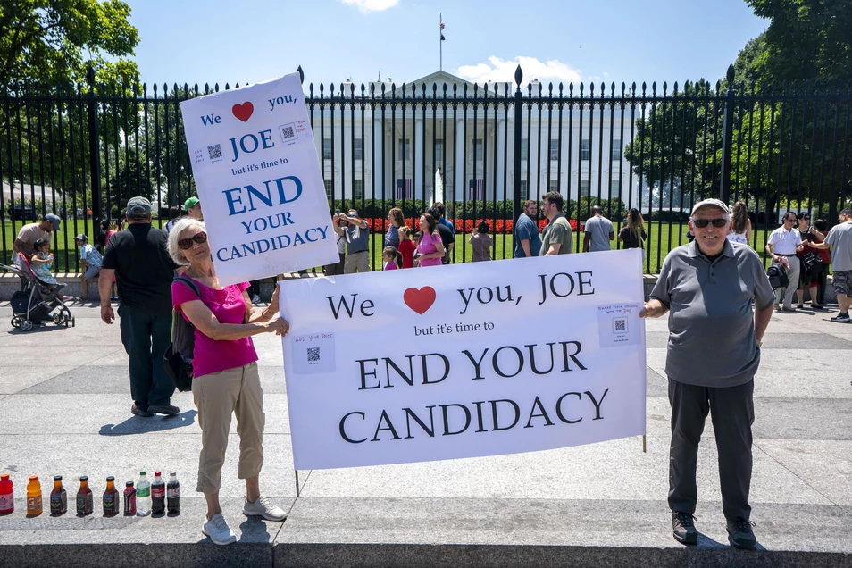 Biden sopesa retirarse, según ‘The York Times’