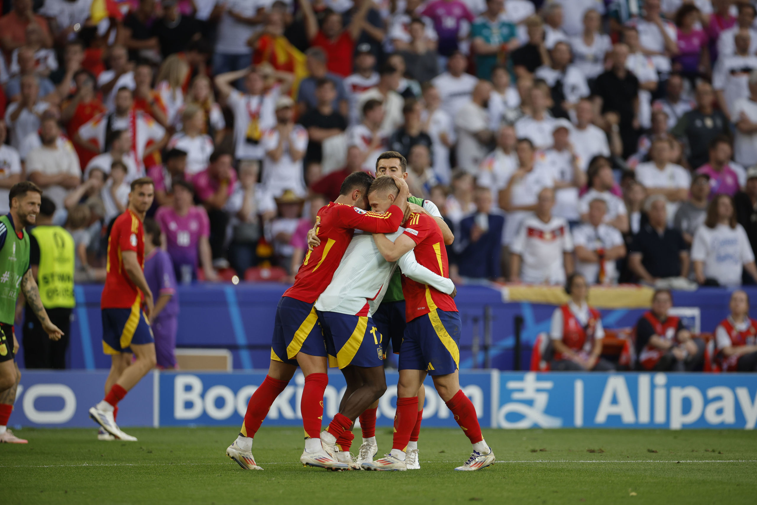 España pasa a semifinales de la Eurocopa tras una prórroga de infarto