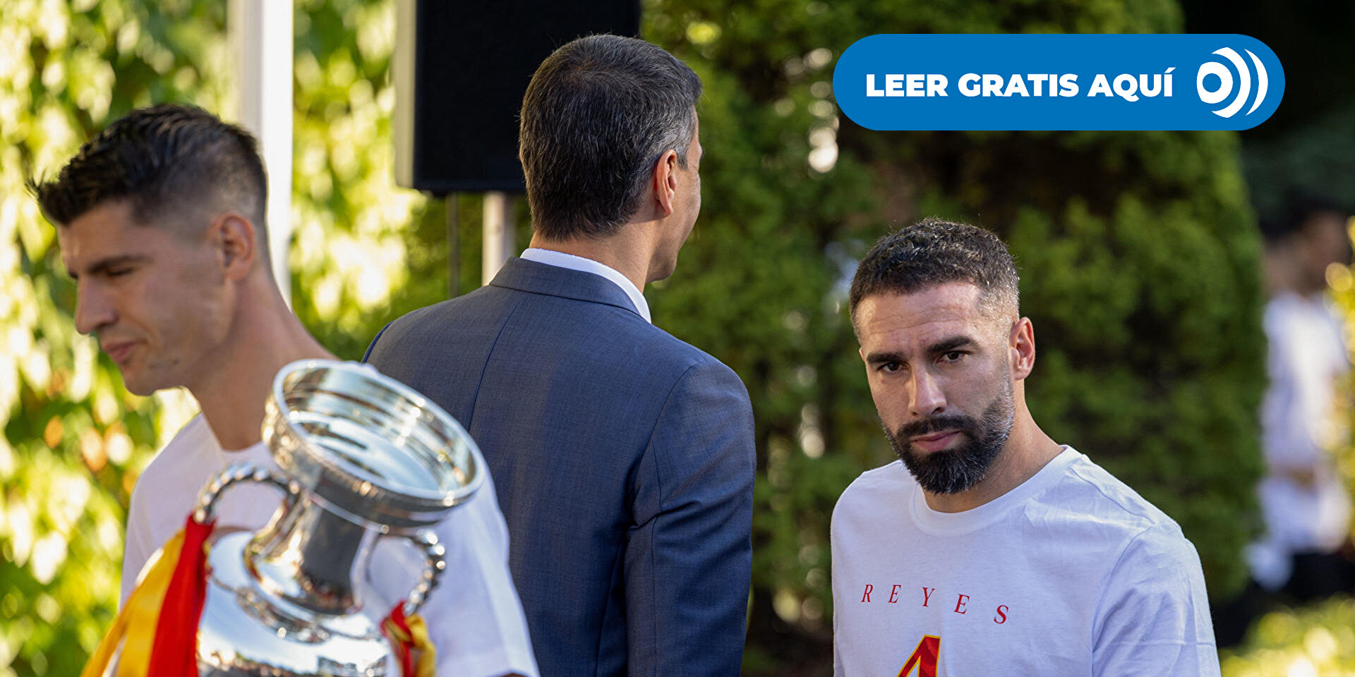 Ayuso concede el Premio Internacional del Deporte a la Selección en mitad de  las críticas e insultos del PSOE a Carvajal - Libertad Digital