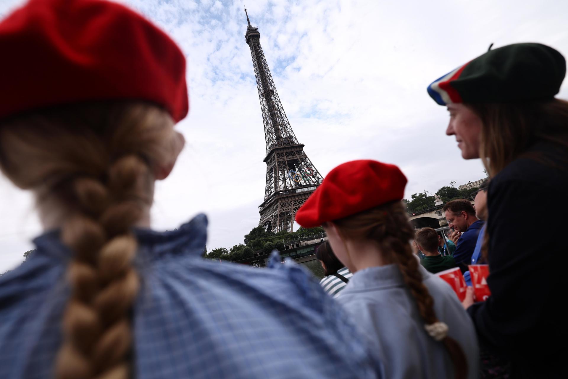 El 'diluvio' sobre el Sena estropea la ceremonia de los Juegos Olímpicos de París