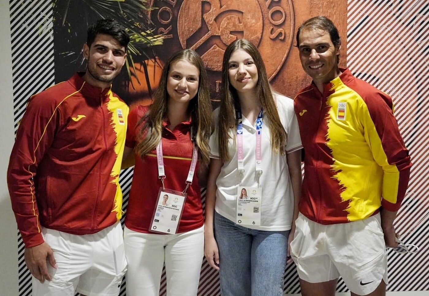 Un periodista de TVE confunde a la princesa Leonor y la infanta Sofía con  jugadoras descartadas del equipo de hockey - Chic