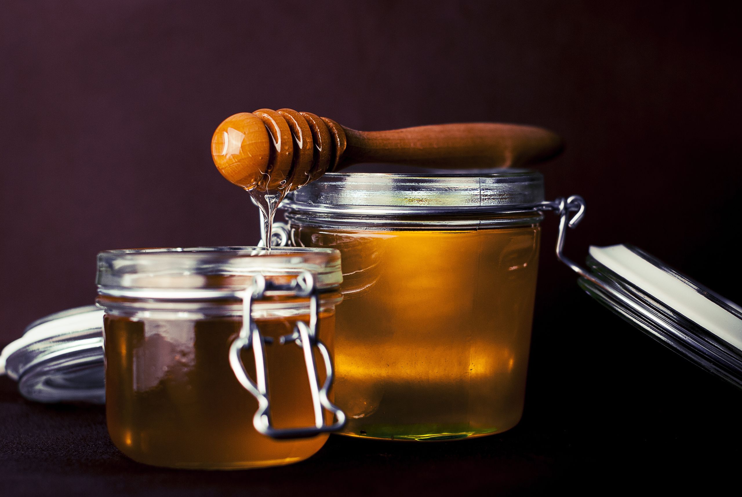 ¿Cómo diferenciar miel natural verdadera de la falsa?